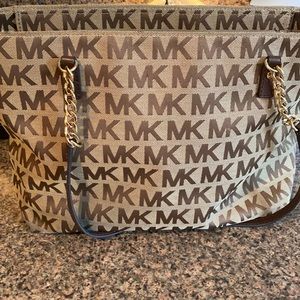 Michael Kors brown almost new handbag